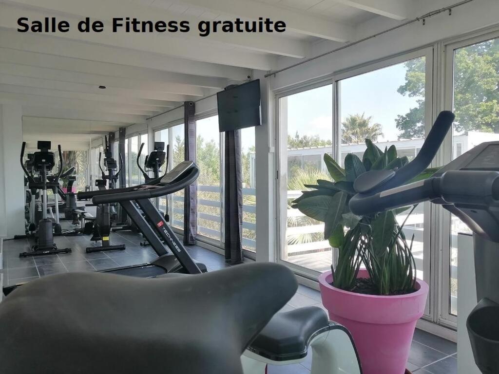 نيم Mas La Farelle Chambre D'Hote,Fitness & Salle De Jeux Gratuite & Spa En Supplement المظهر الخارجي الصورة